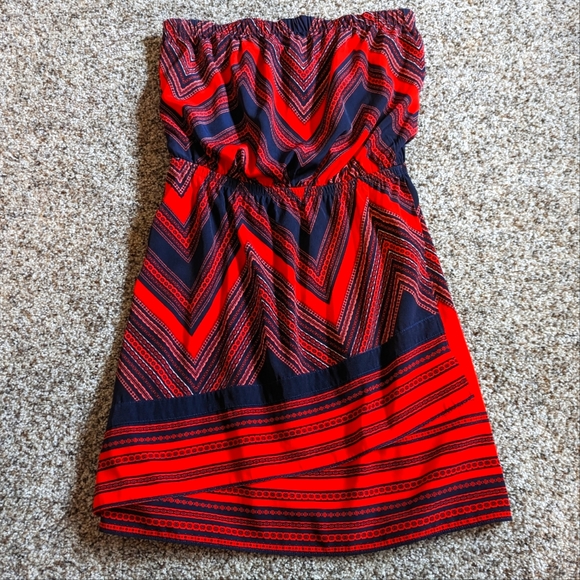 Express Strapless Dress - Picture 1 of 11
